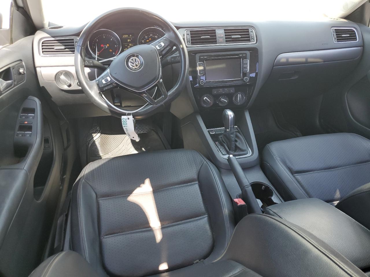 2015 Volkswagen Jetta - Image 8