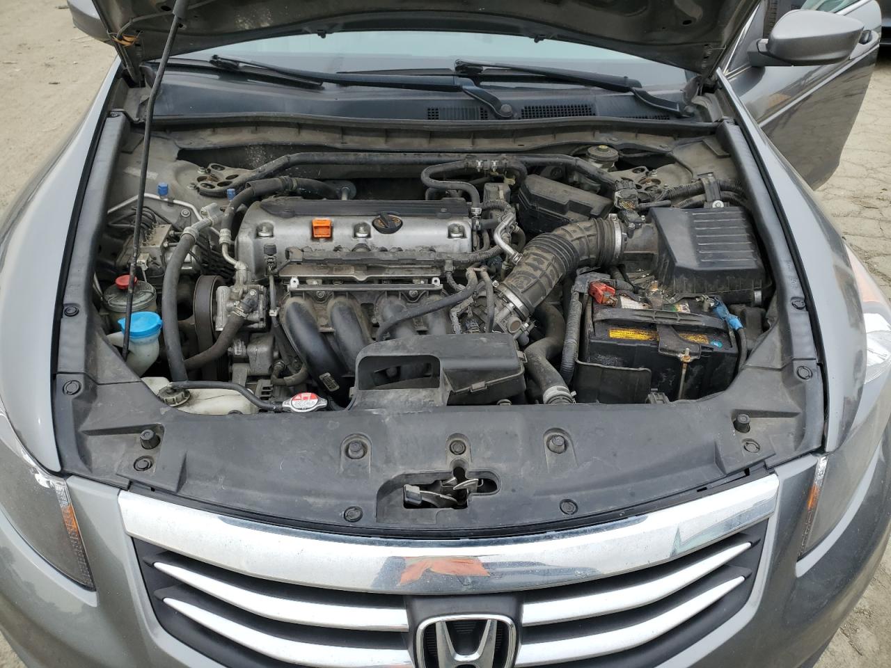 2012 Honda Accord - Image 11