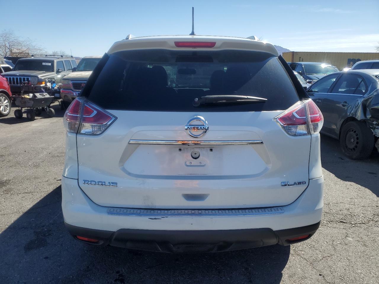 2015 Nissan Rogue - Image 6