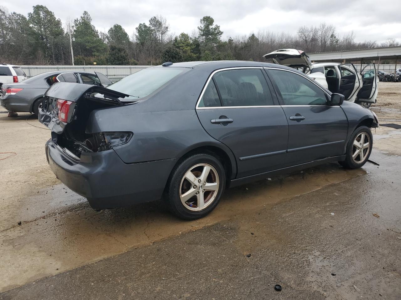 2005 Honda Accord - Image 3
