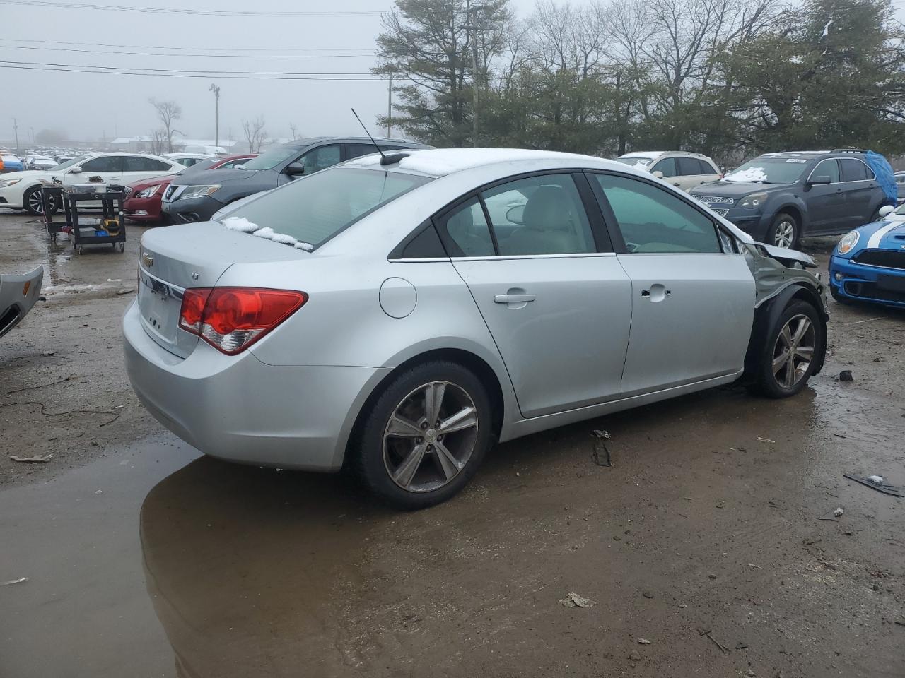 2015 Chevrolet Cruze - Image 3