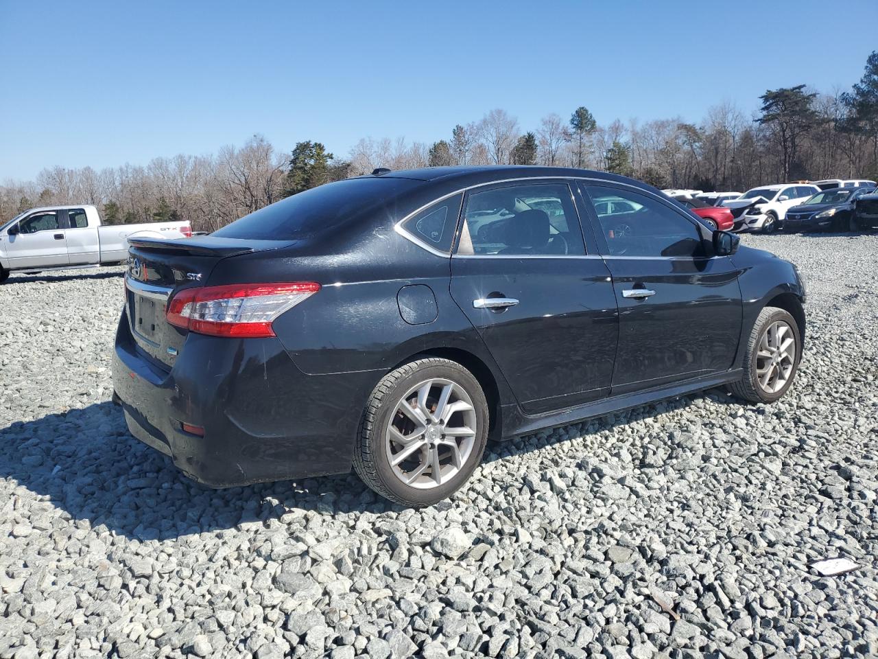 2014 Nissan Sentra - Image 3