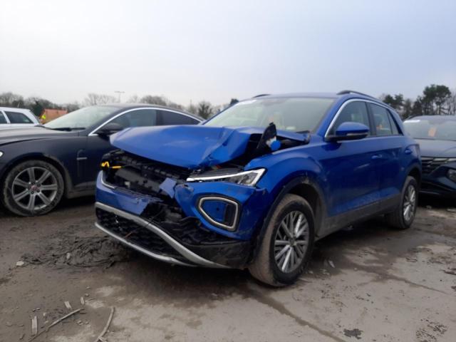 2023 VOLKSWAGEN T-ROC LIFE for sale at Copart WOLVERHAMPTON