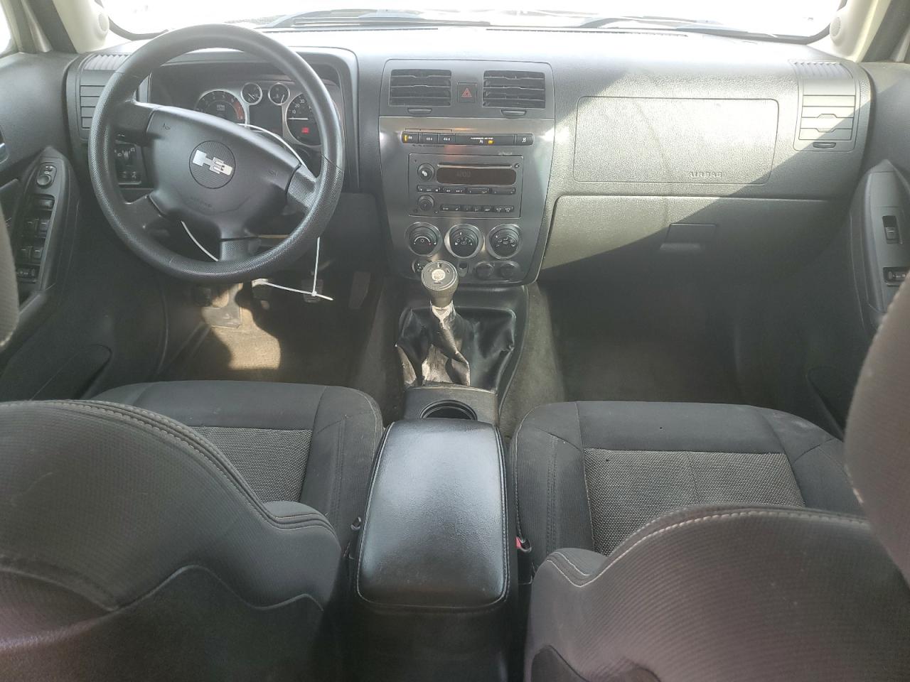 2007 Hummer H3 - Image 8