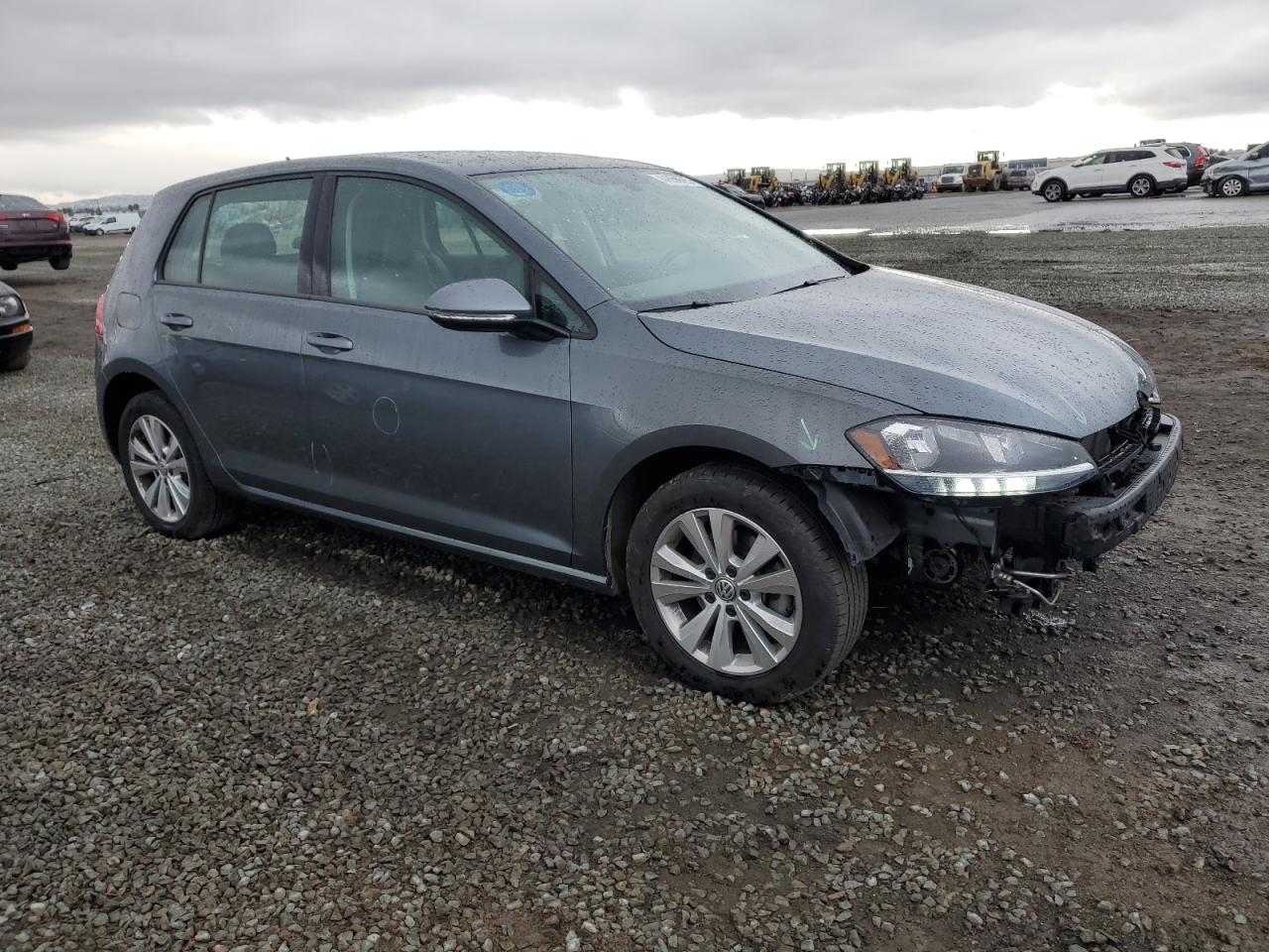 2020 Volkswagen Golf - Image 4