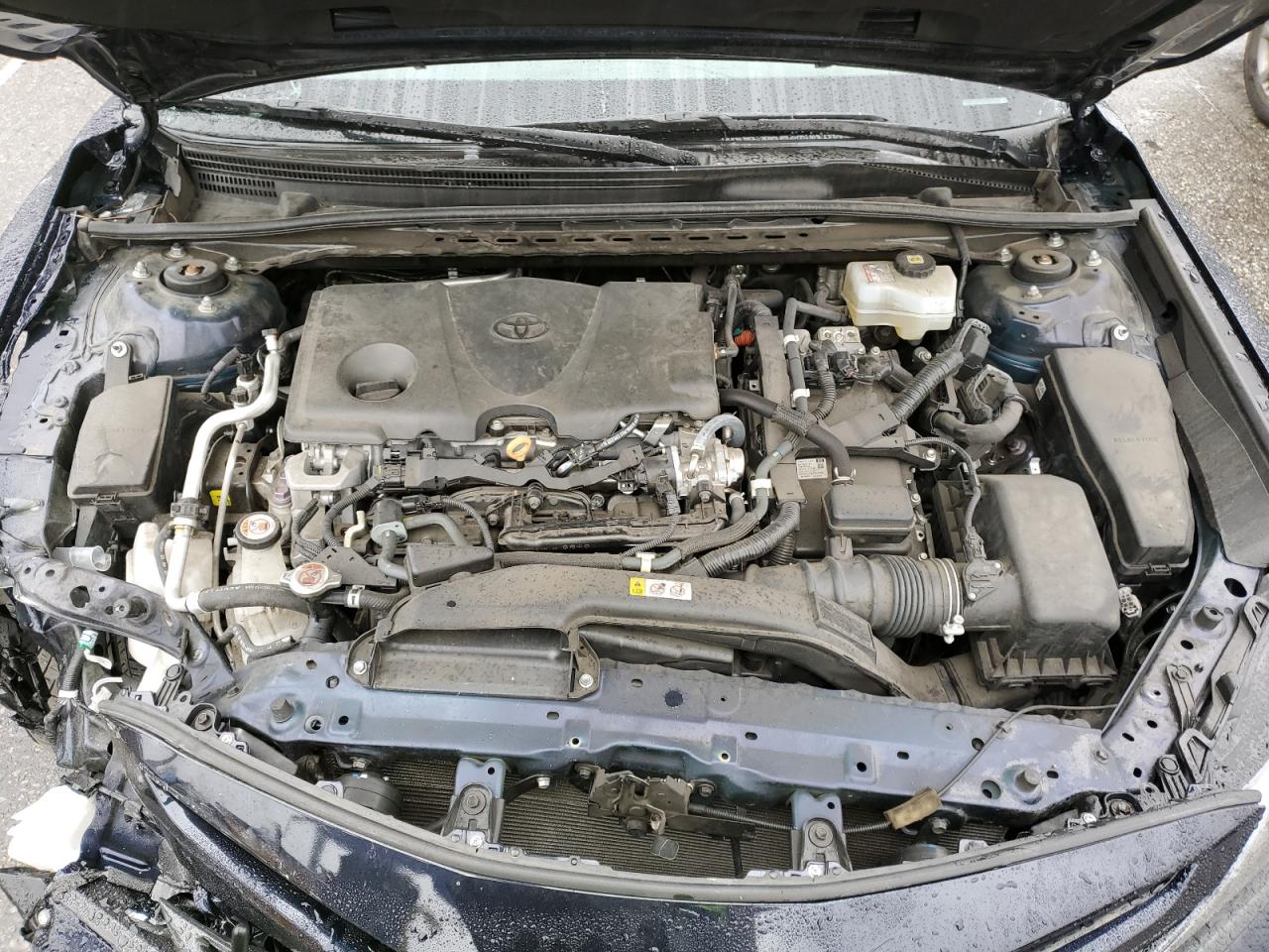 2022 Toyota Camry - Image 11