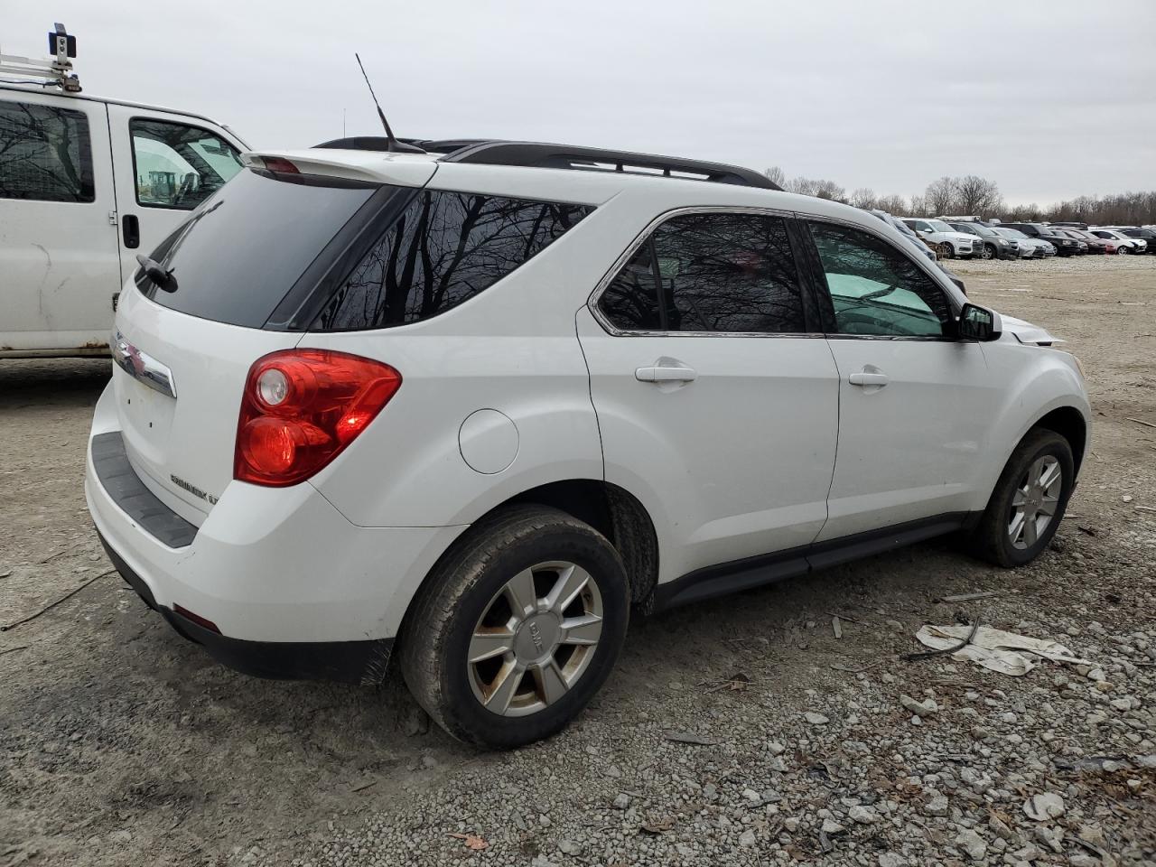 2011 Chevrolet Equinox - Image 3