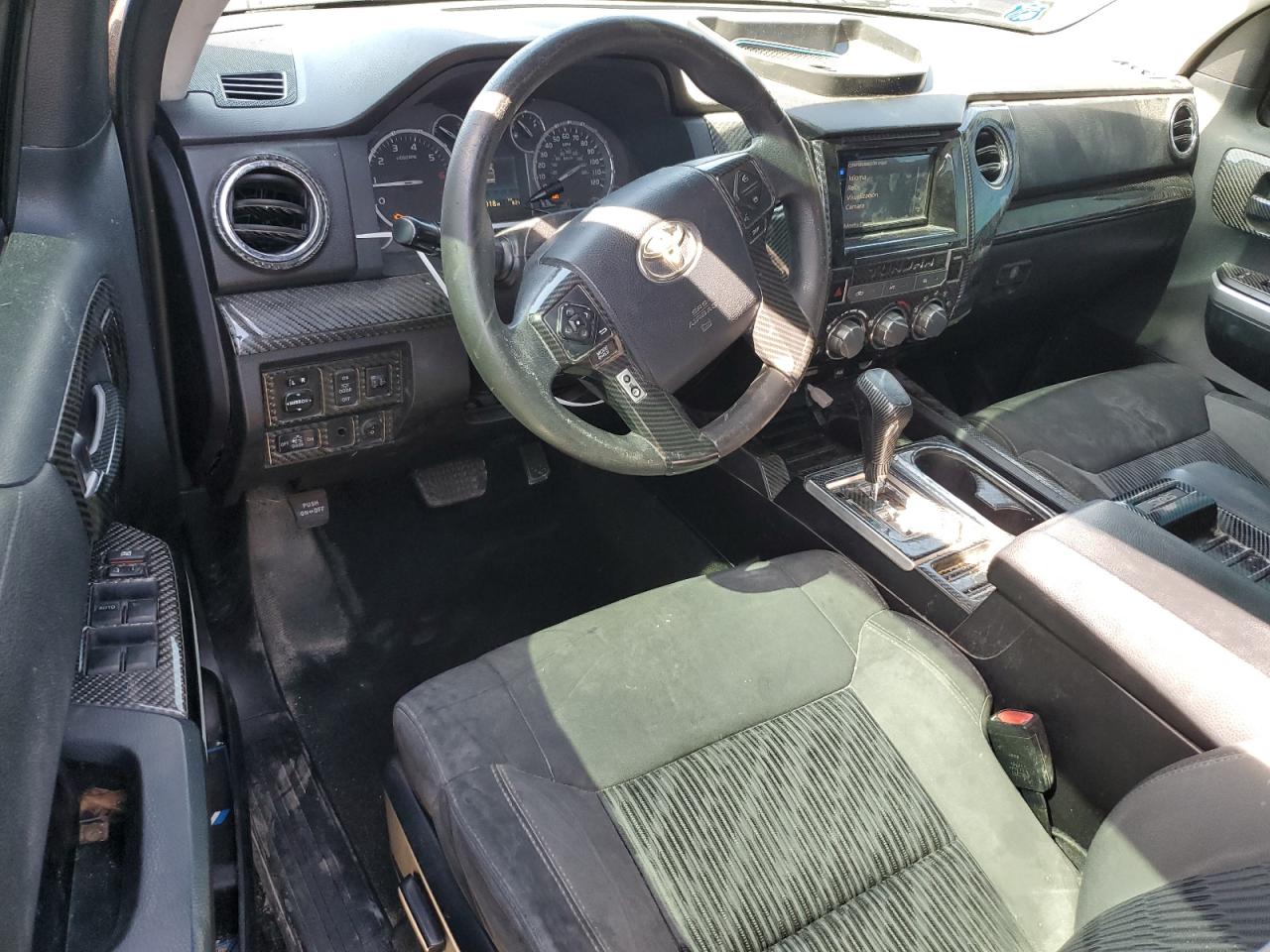 2015 Toyota Tundra - Image 8