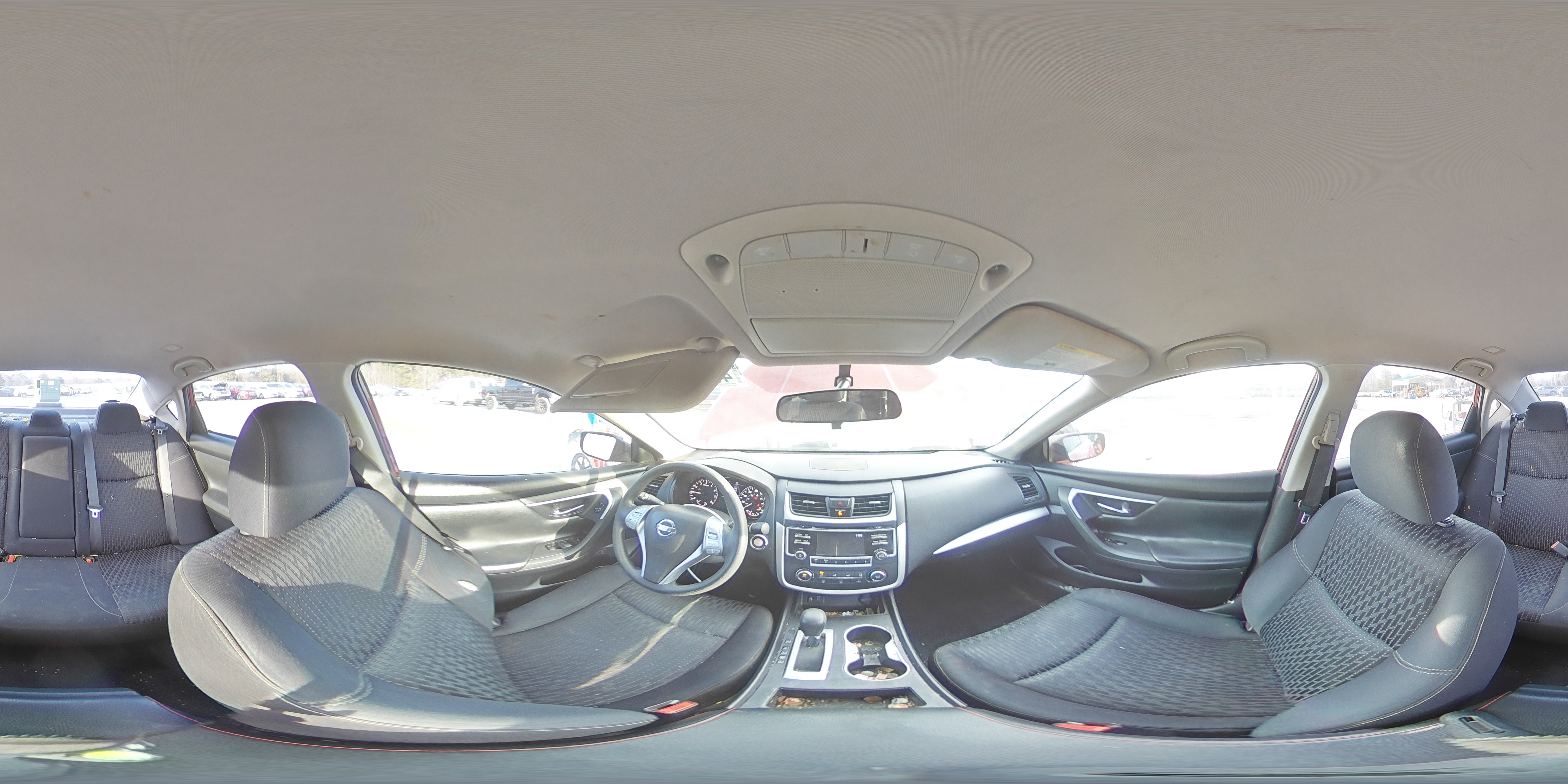2016 Nissan Altima - Image 13