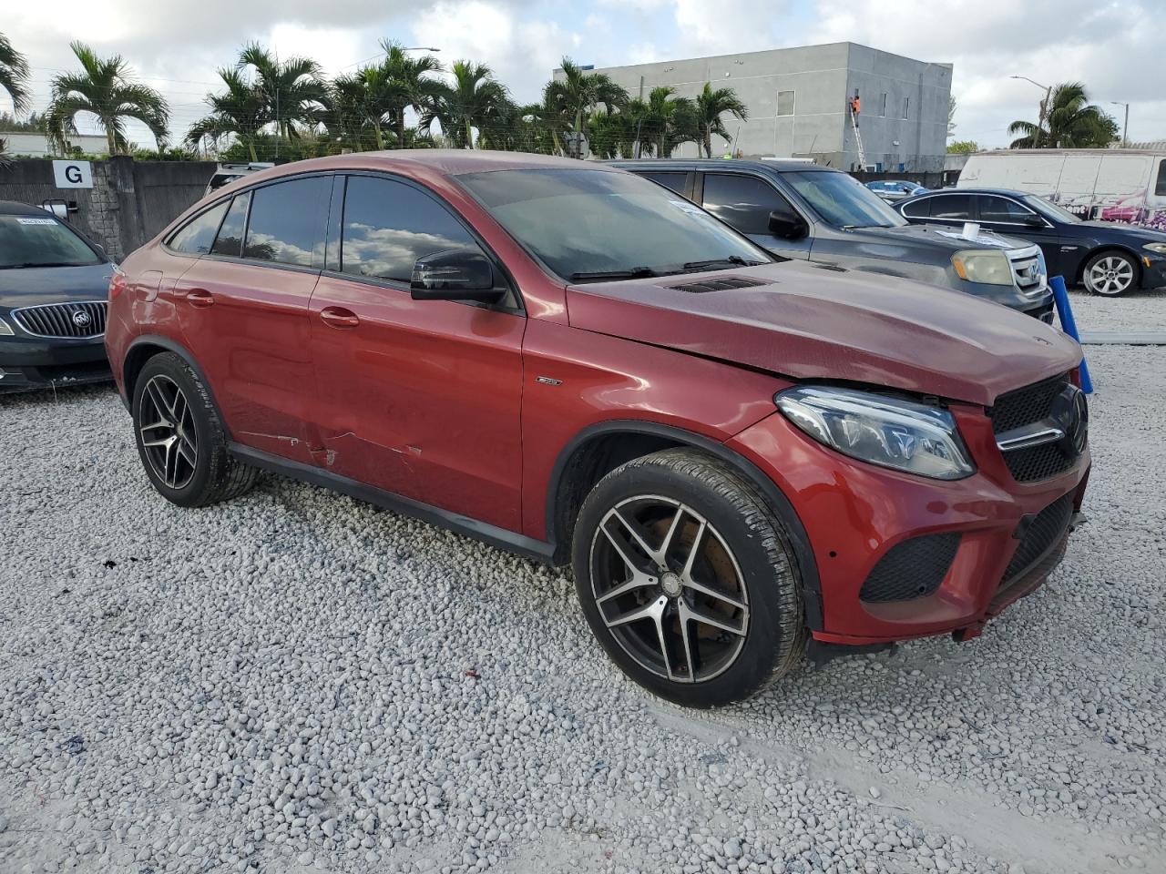 2016 Mercedes-Benz GLE - Image 4