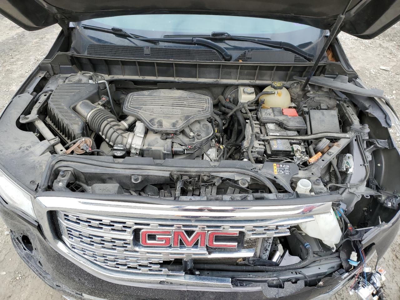 2018 GMC Acadia - Image 12