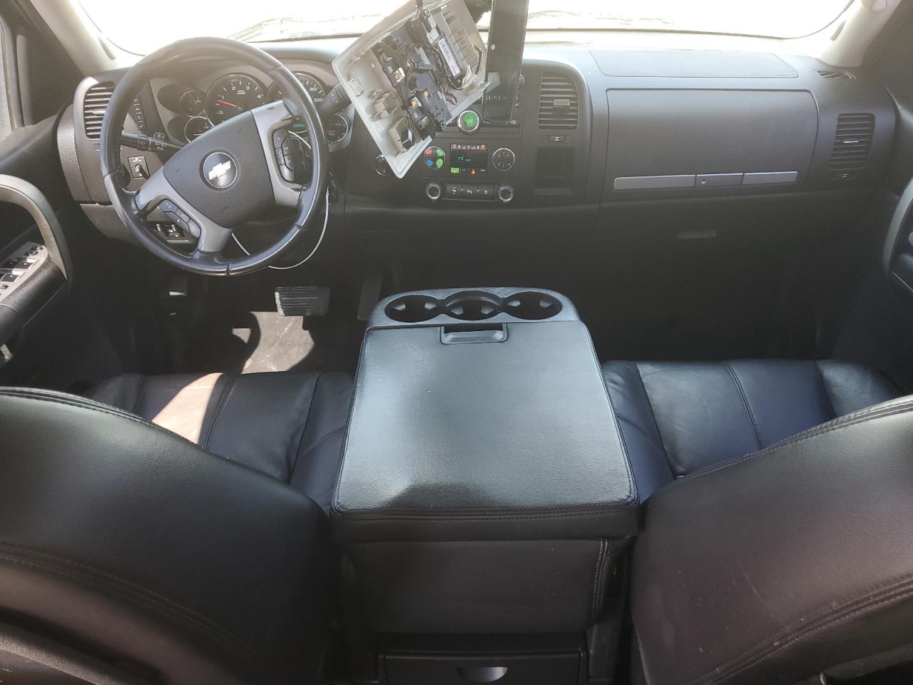 2009 Chevrolet Silverado - Image 8