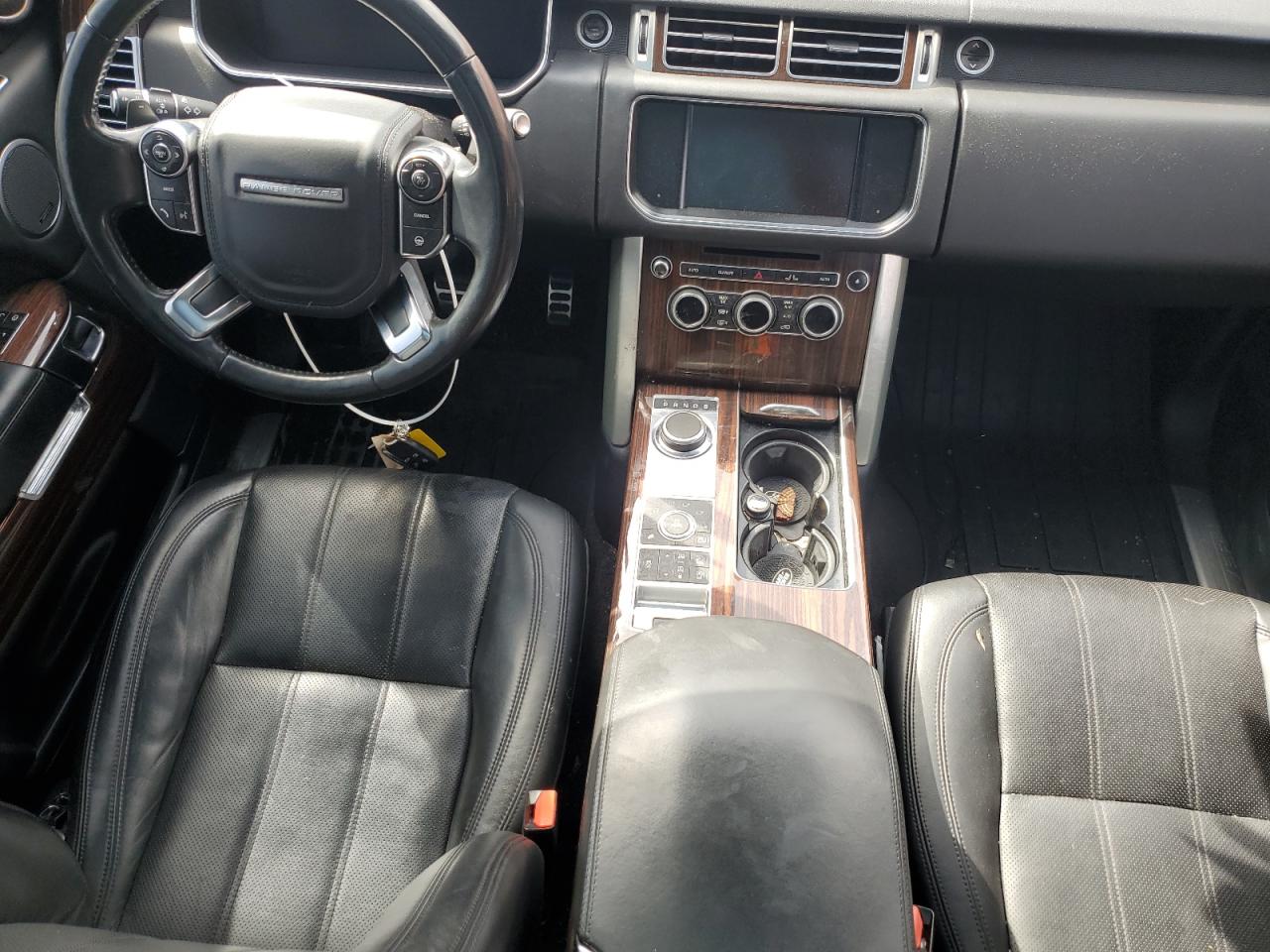 2015 Land Rover Range Rover - Image 8