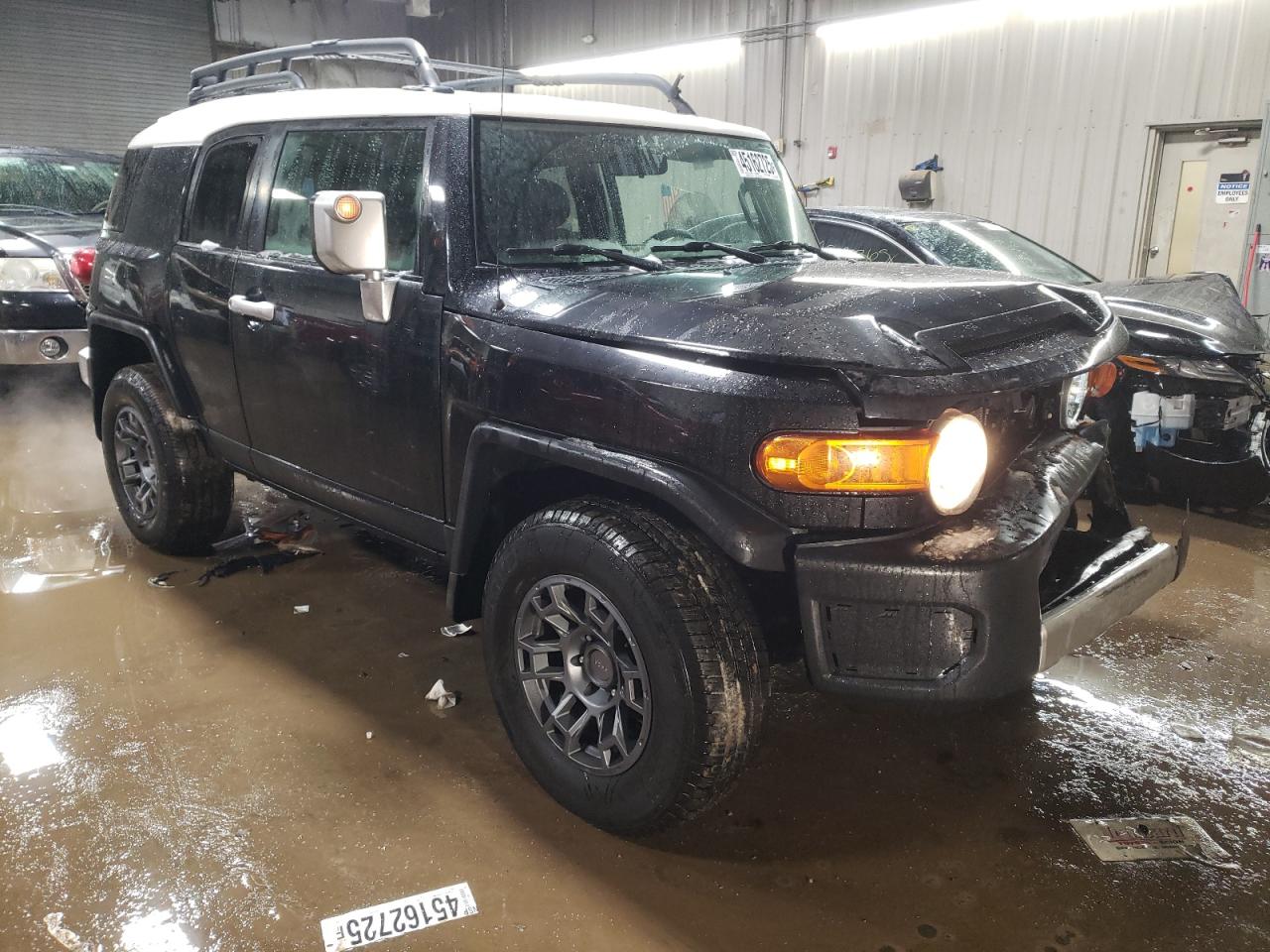 2007 Toyota FJ Cruiser - Image 4