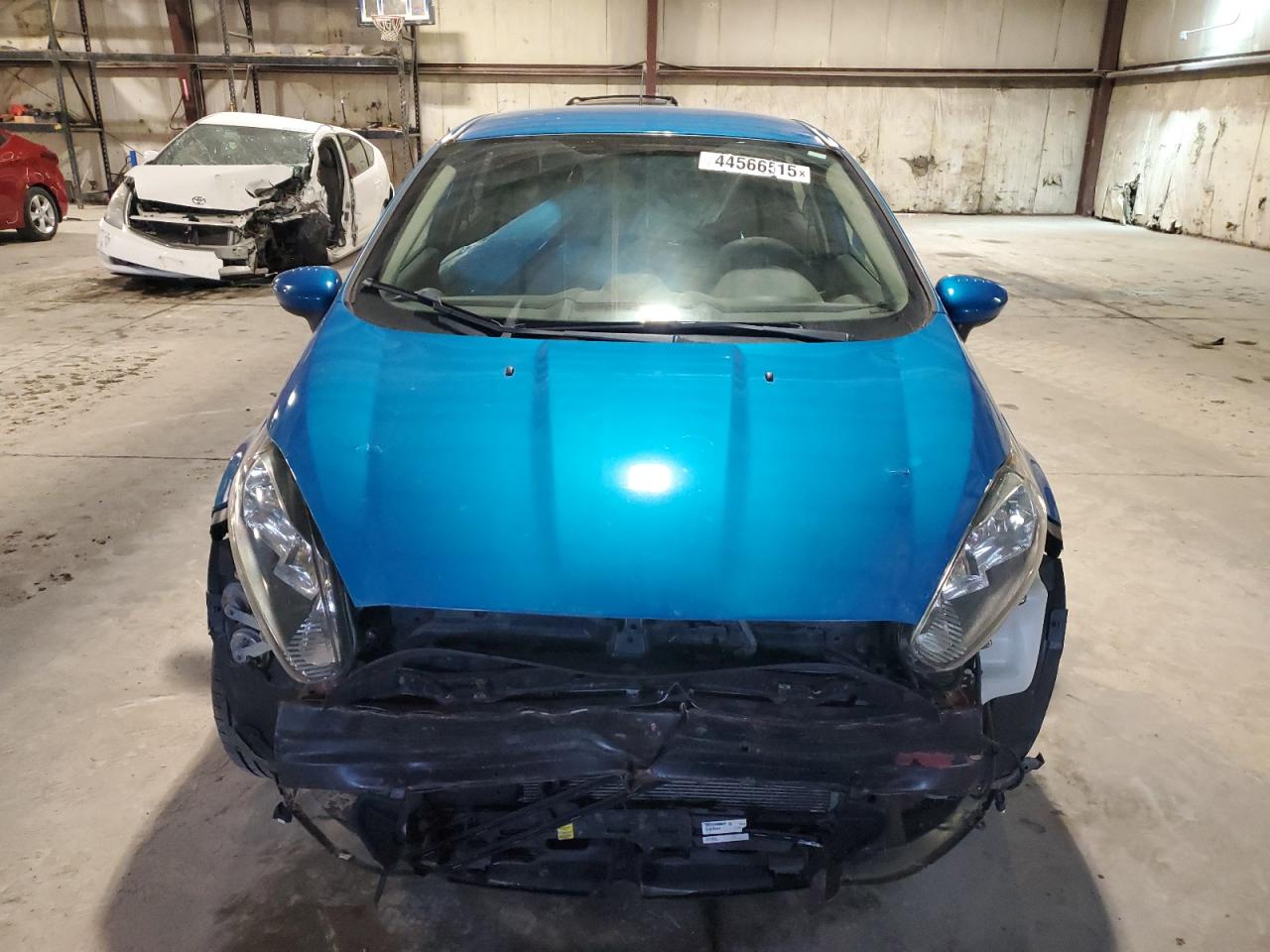 2017 Ford Fiesta - Image 5
