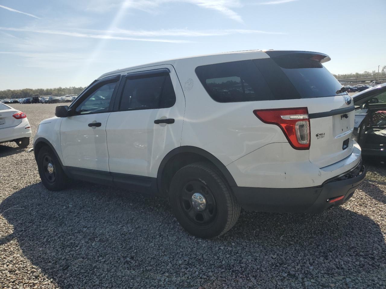 2015 Ford Explorer - Image 2