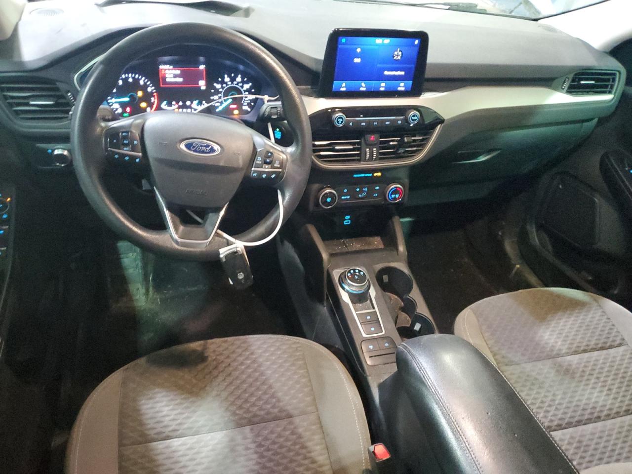 2022 Ford Escape - Image 8
