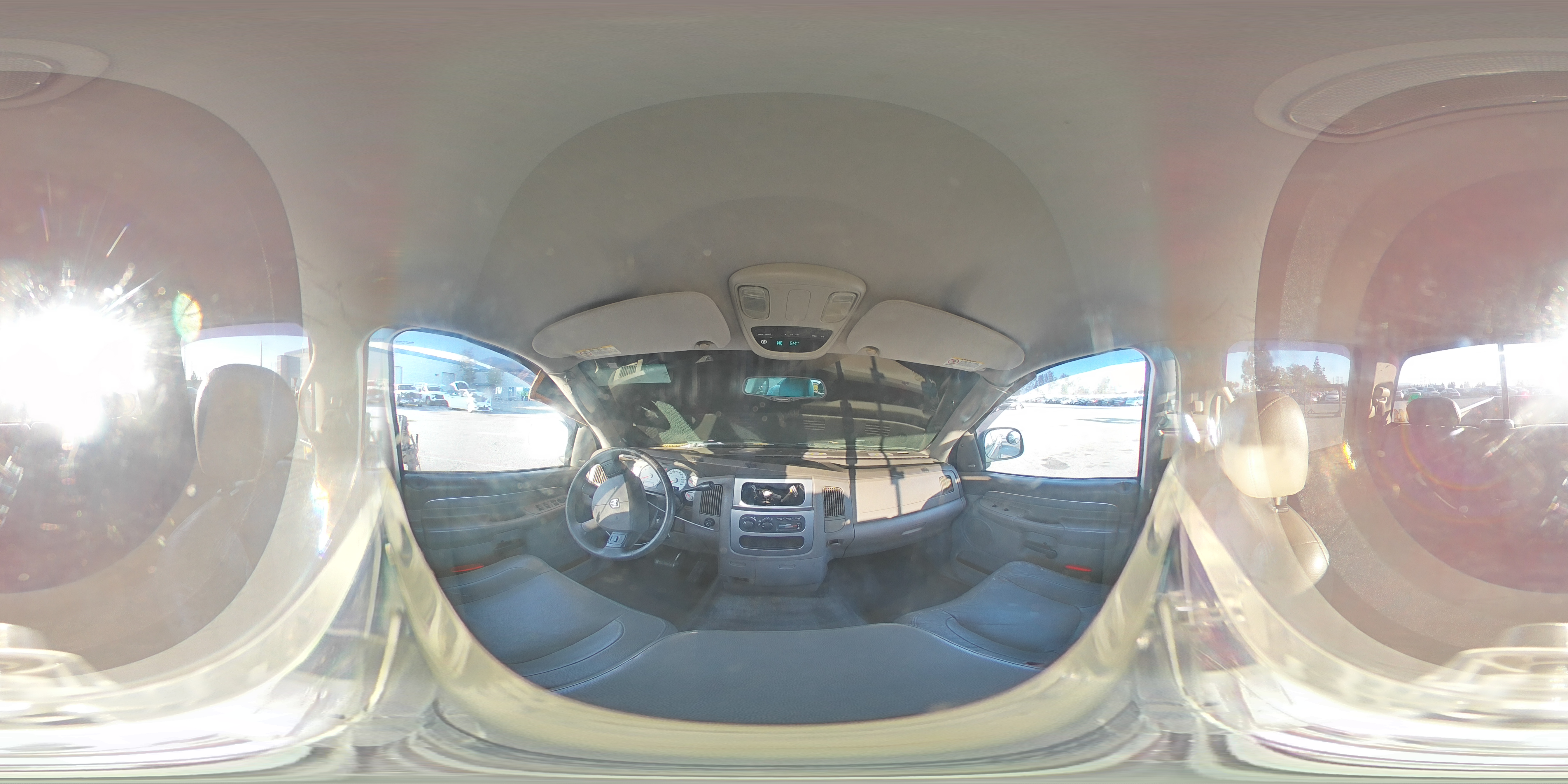 2004 Dodge RAM - Image 12