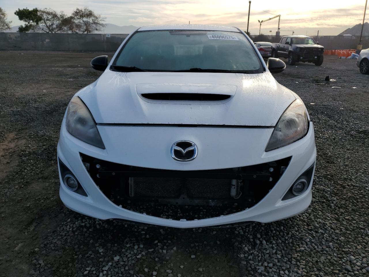 2013 Mazda 3 - Image 5