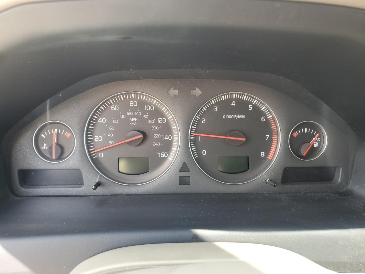 2006 Volvo V70 - Image 9