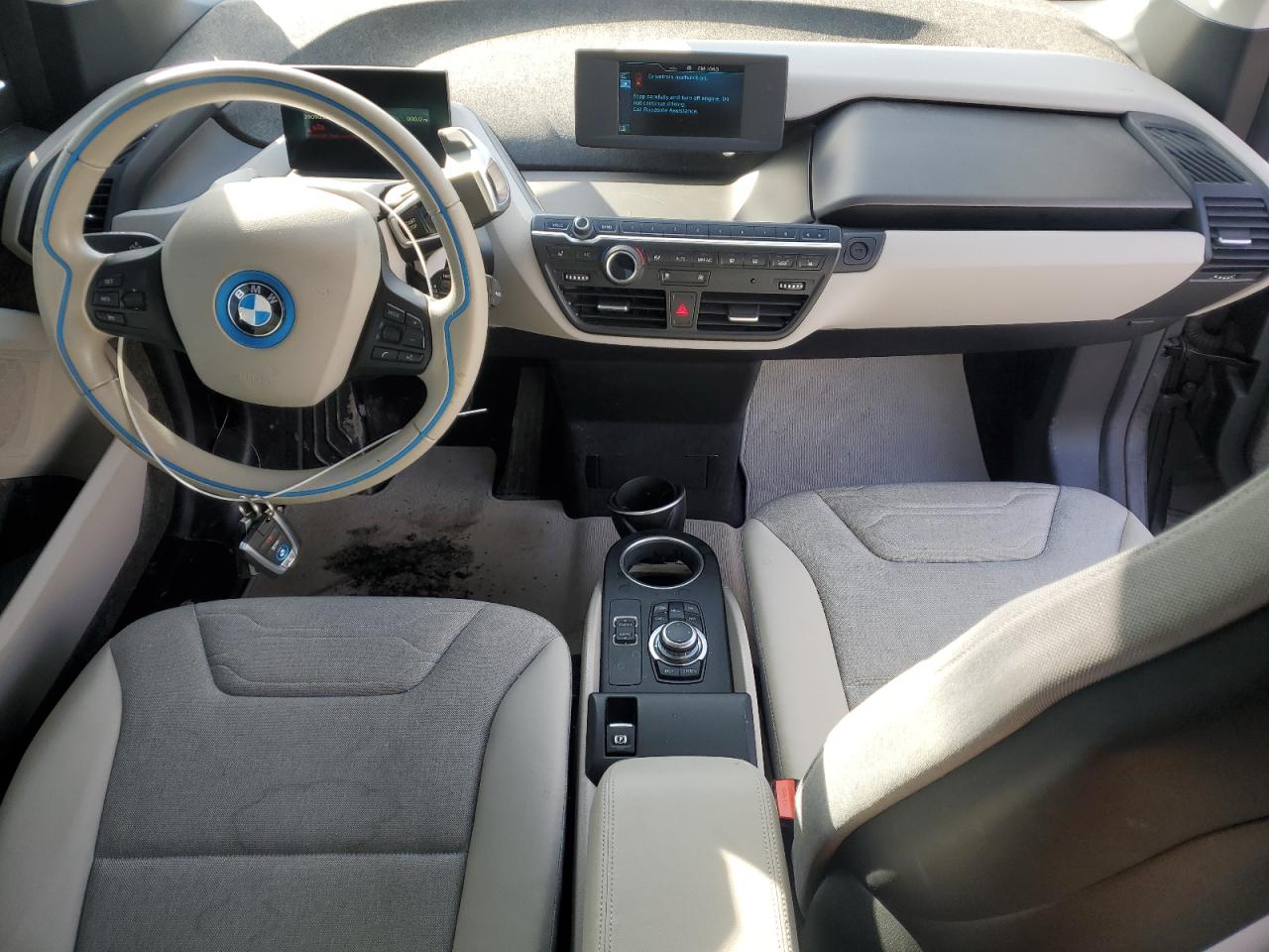 2015 BMW i3 - Image 8