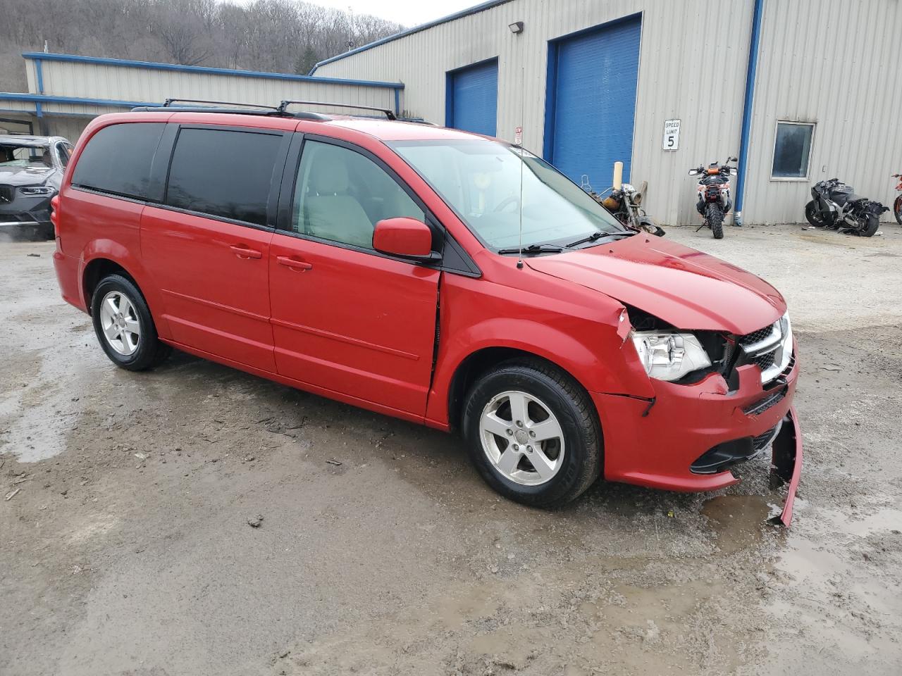 2012 Dodge Caravan - Image 4