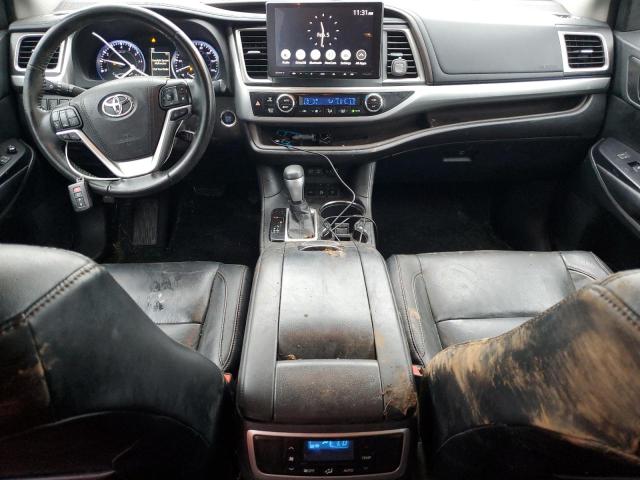  TOYOTA HIGHLANDER 2017 Белый