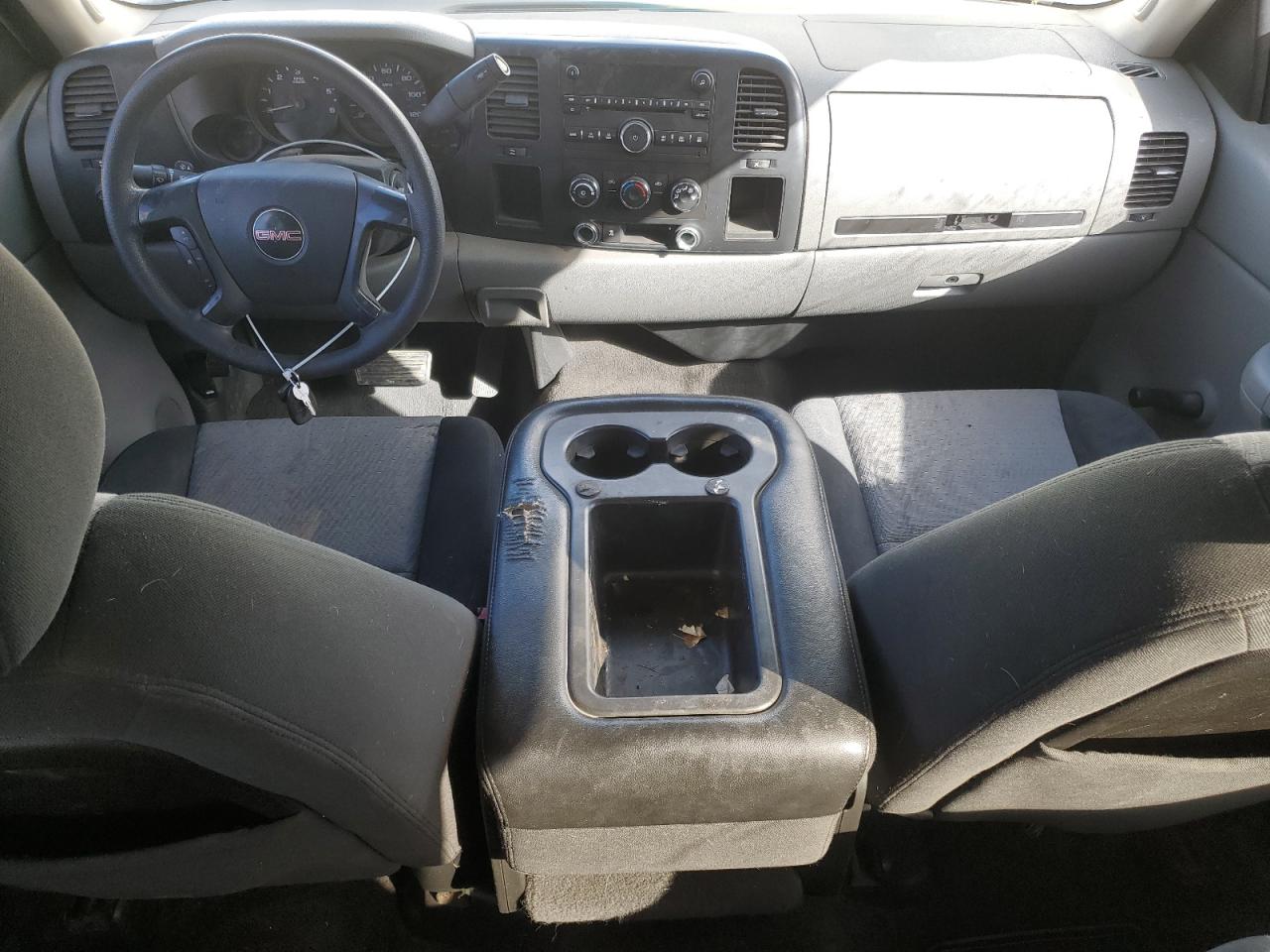 2007 GMC Sierra - Image 8