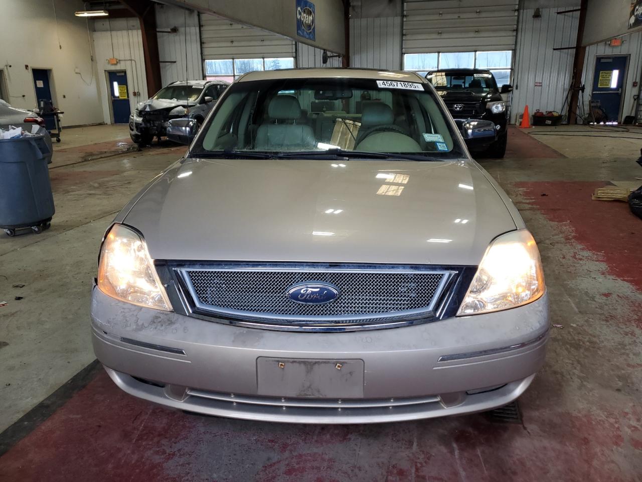 2007 Ford Five Hundred - Image 5