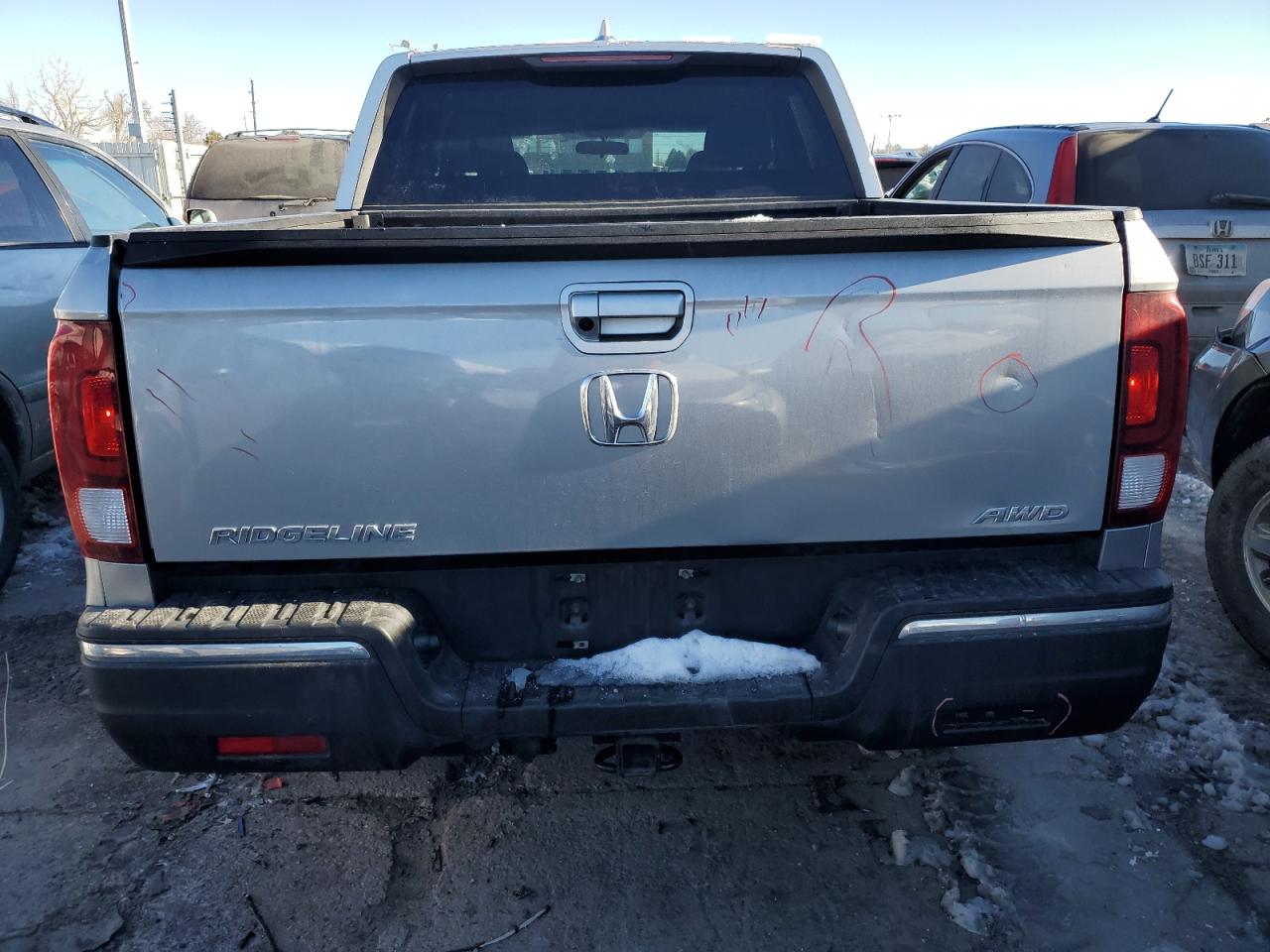 2017 Honda Ridgeline - Image 6