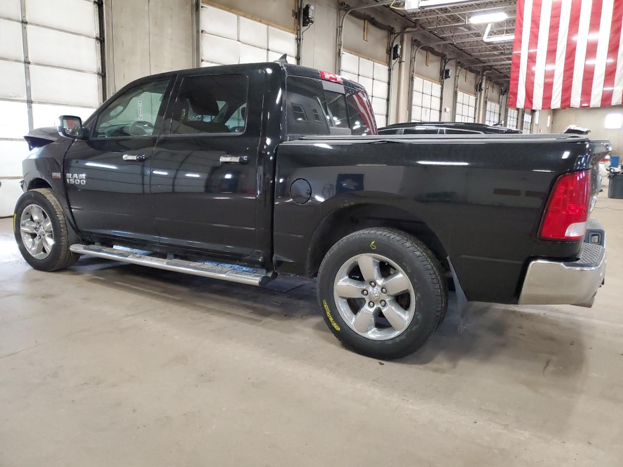 2014 RAM 1500 - Image 2