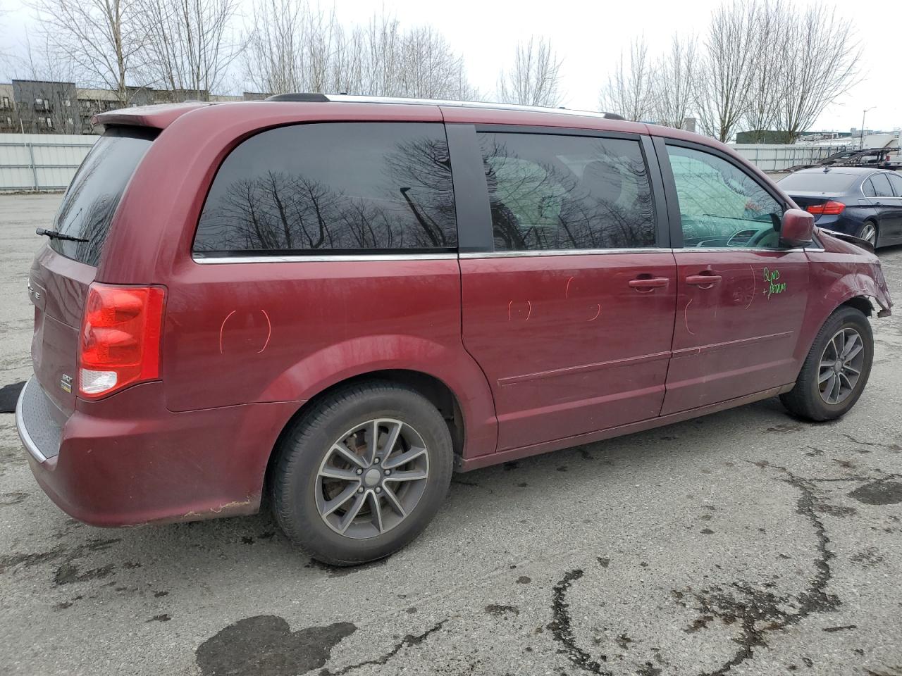 2017 Dodge Caravan - Image 3