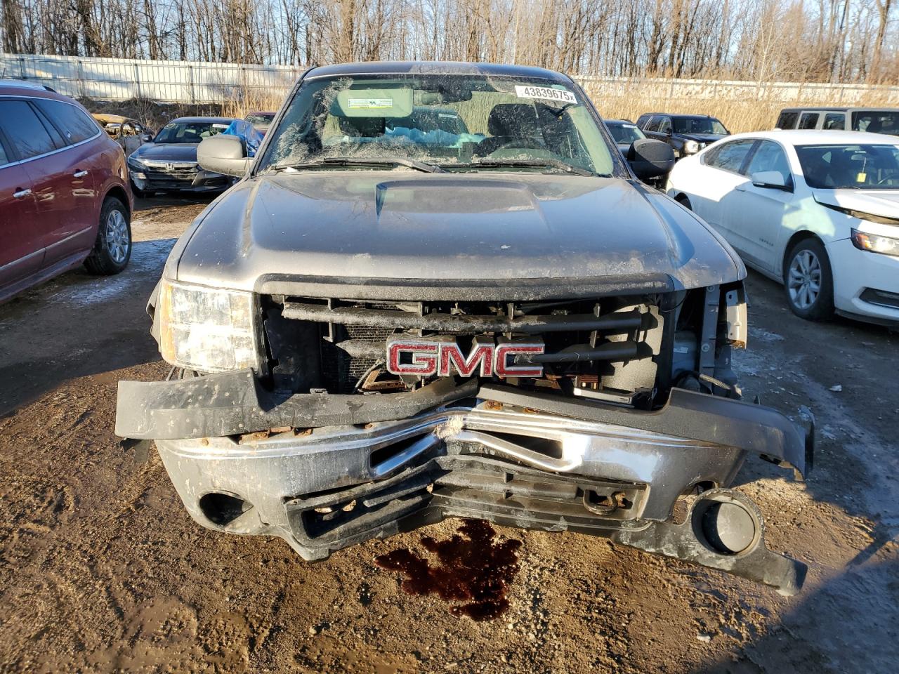 2012 GMC Sierra - Image 5