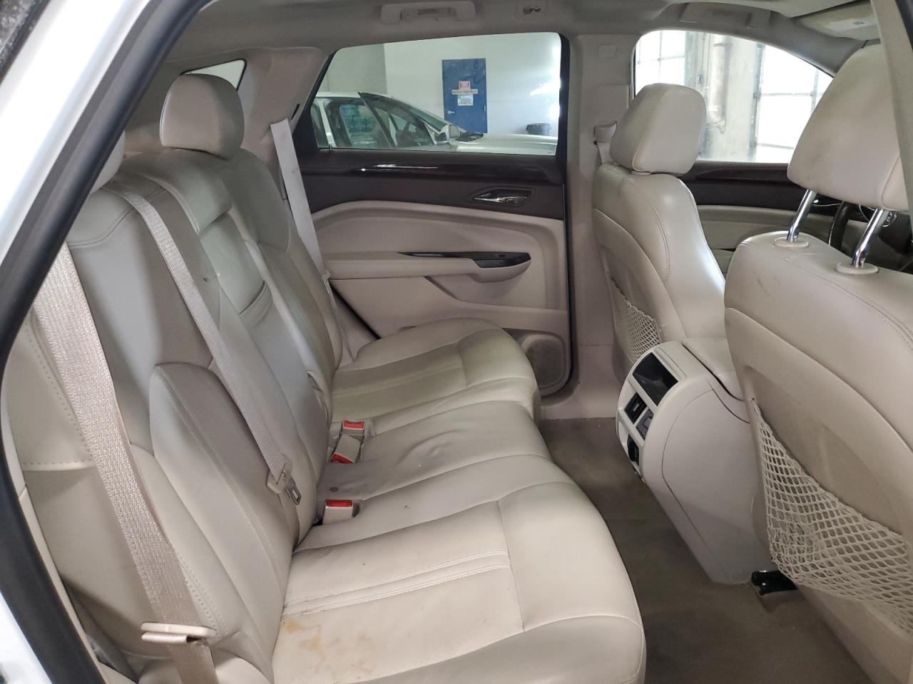 2016 Cadillac SRX - Image 11