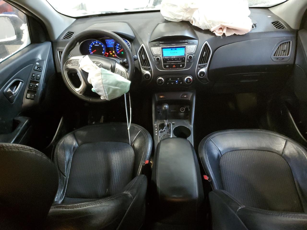 2012 Hyundai Tucson - Image 8