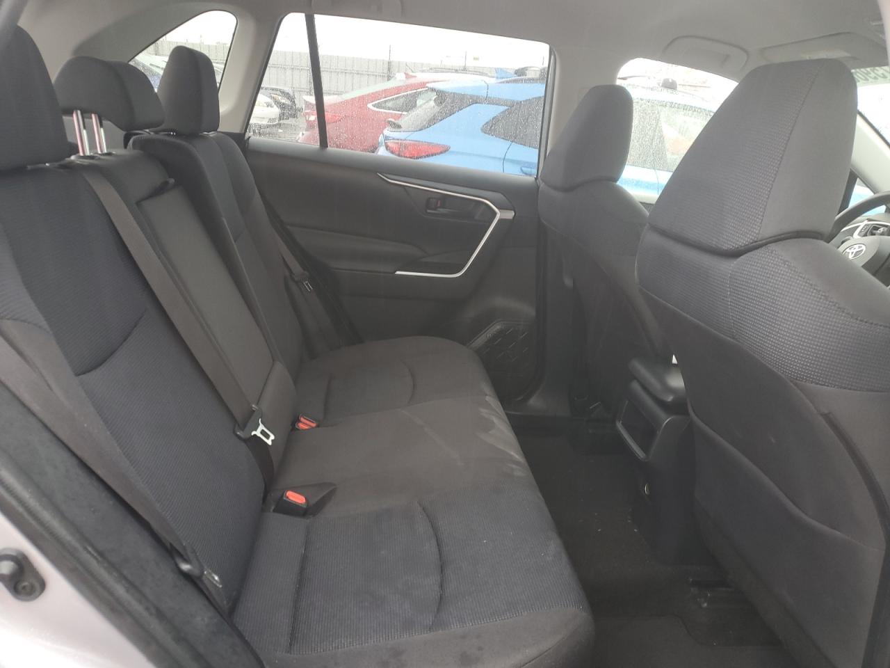 2019 Toyota RAV 4 - Image 11