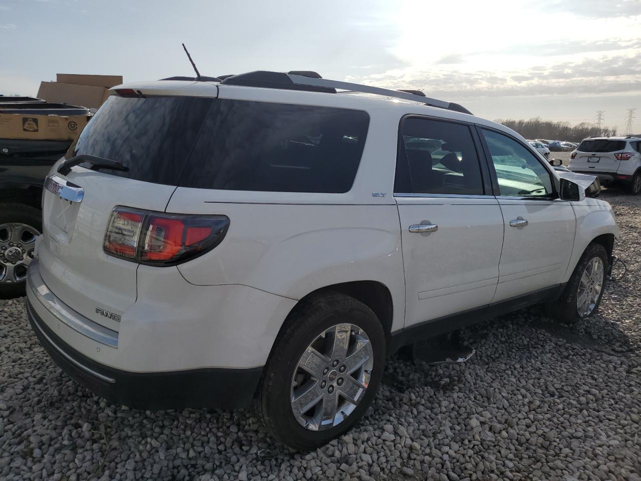 2017 GMC Acadia - Image 3