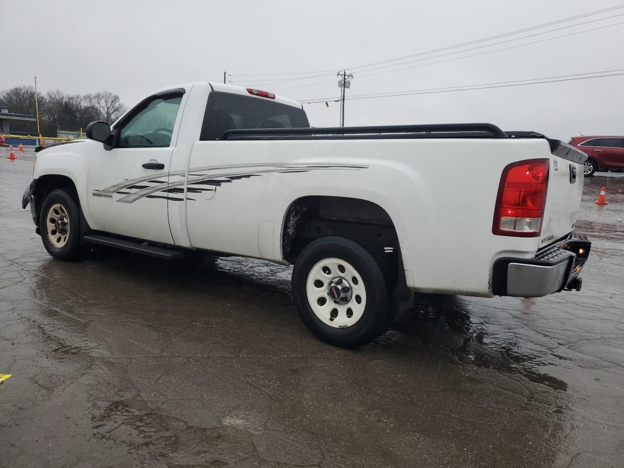 2011 GMC Sierra - Image 2