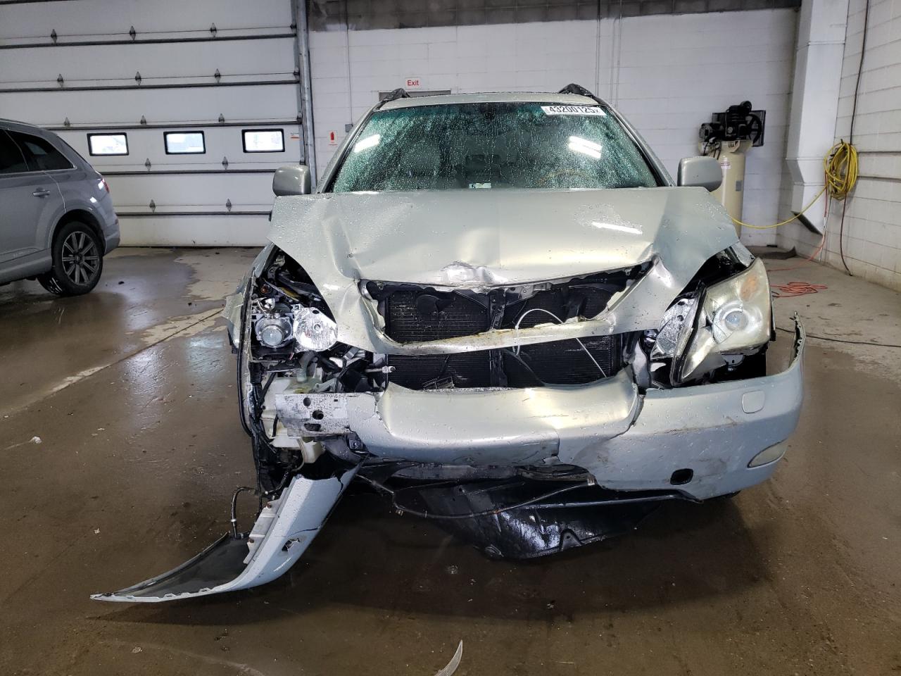 2005 Lexus RX - Image 5