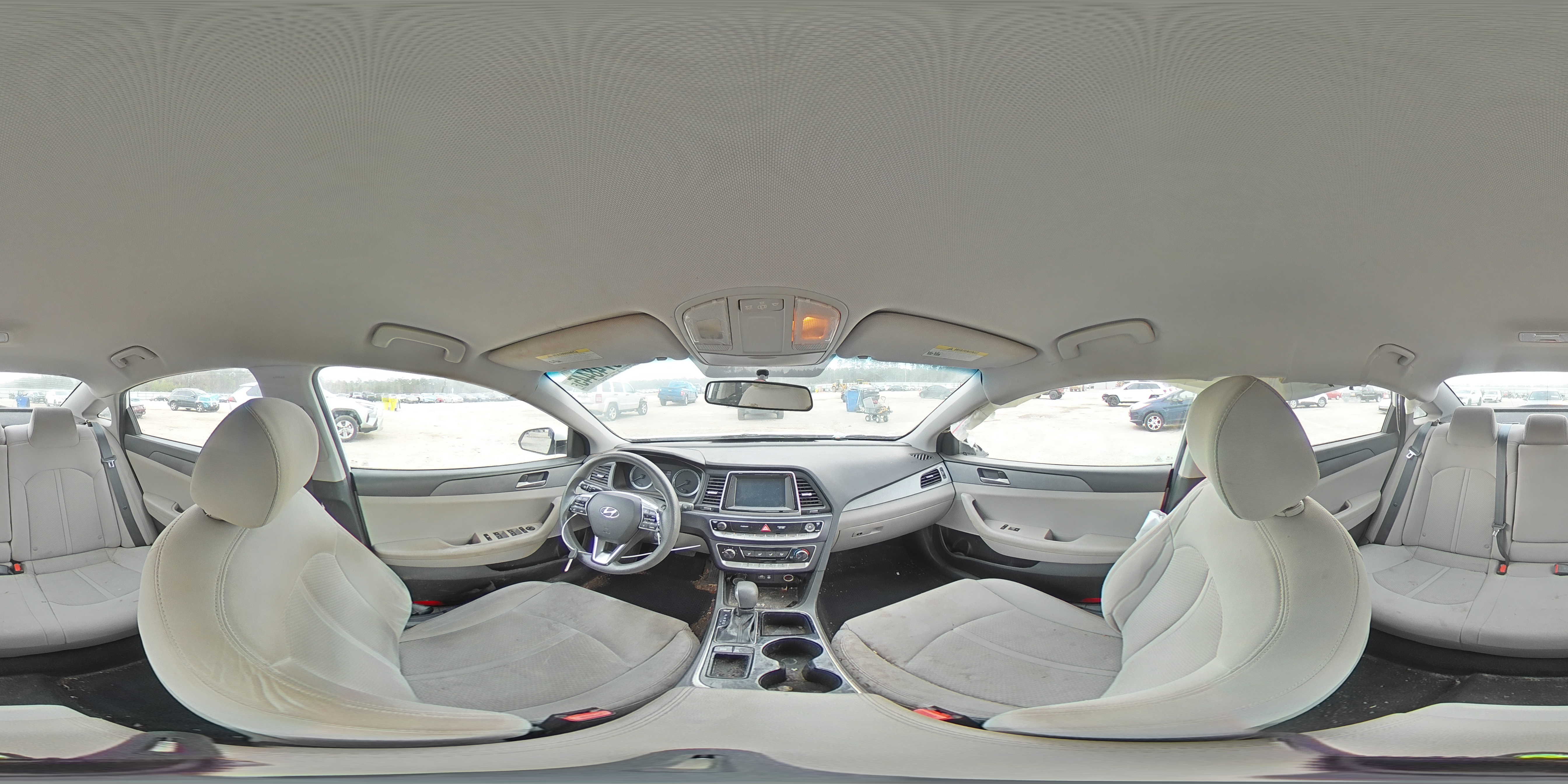 2018 Hyundai Sonata - Image 13