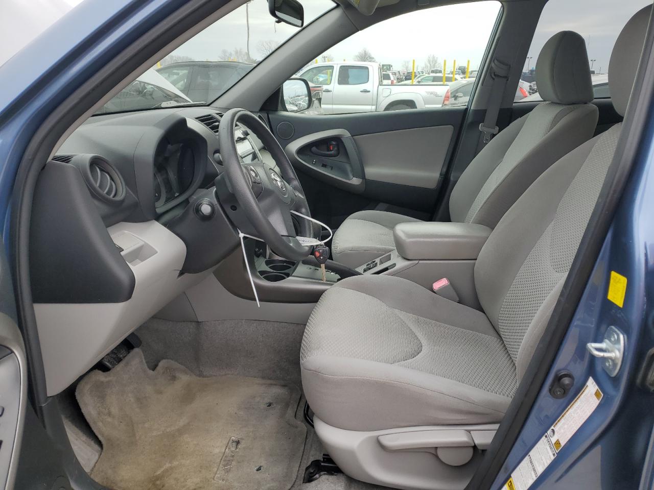 2011 Toyota RAV 4 - Image 7