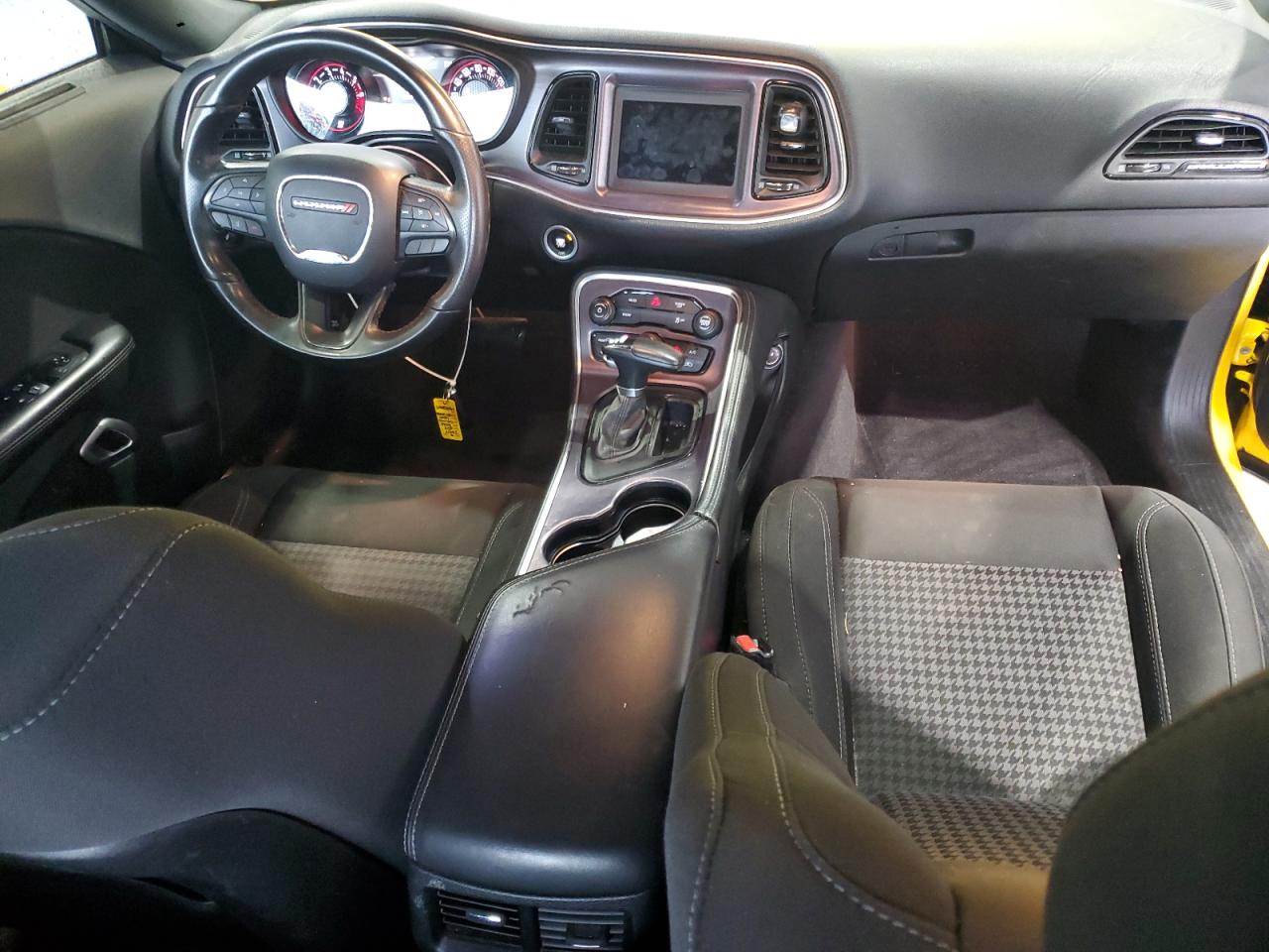 2018 Dodge Challenger - Image 8