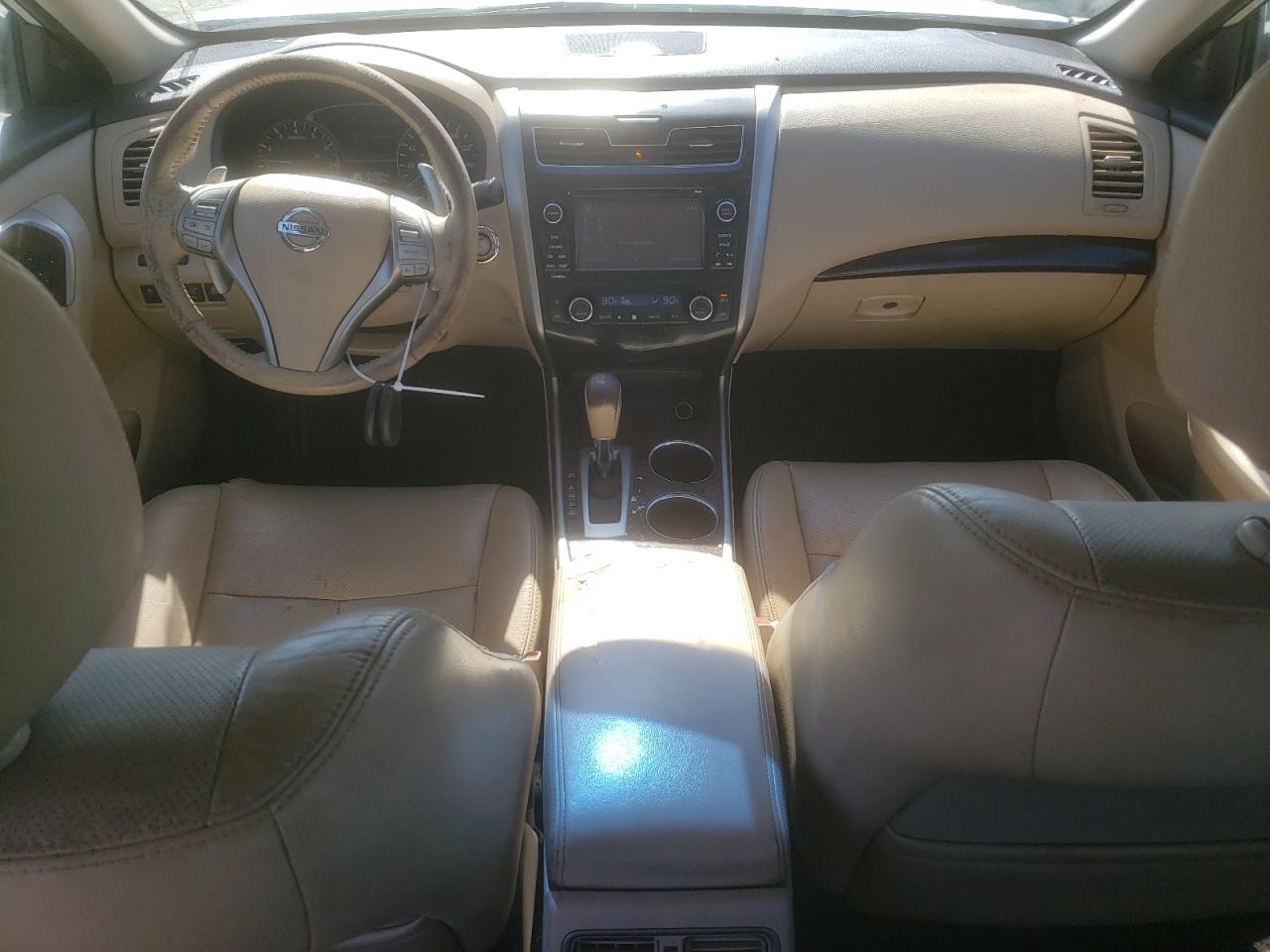 2015 Nissan Altima - Image 8