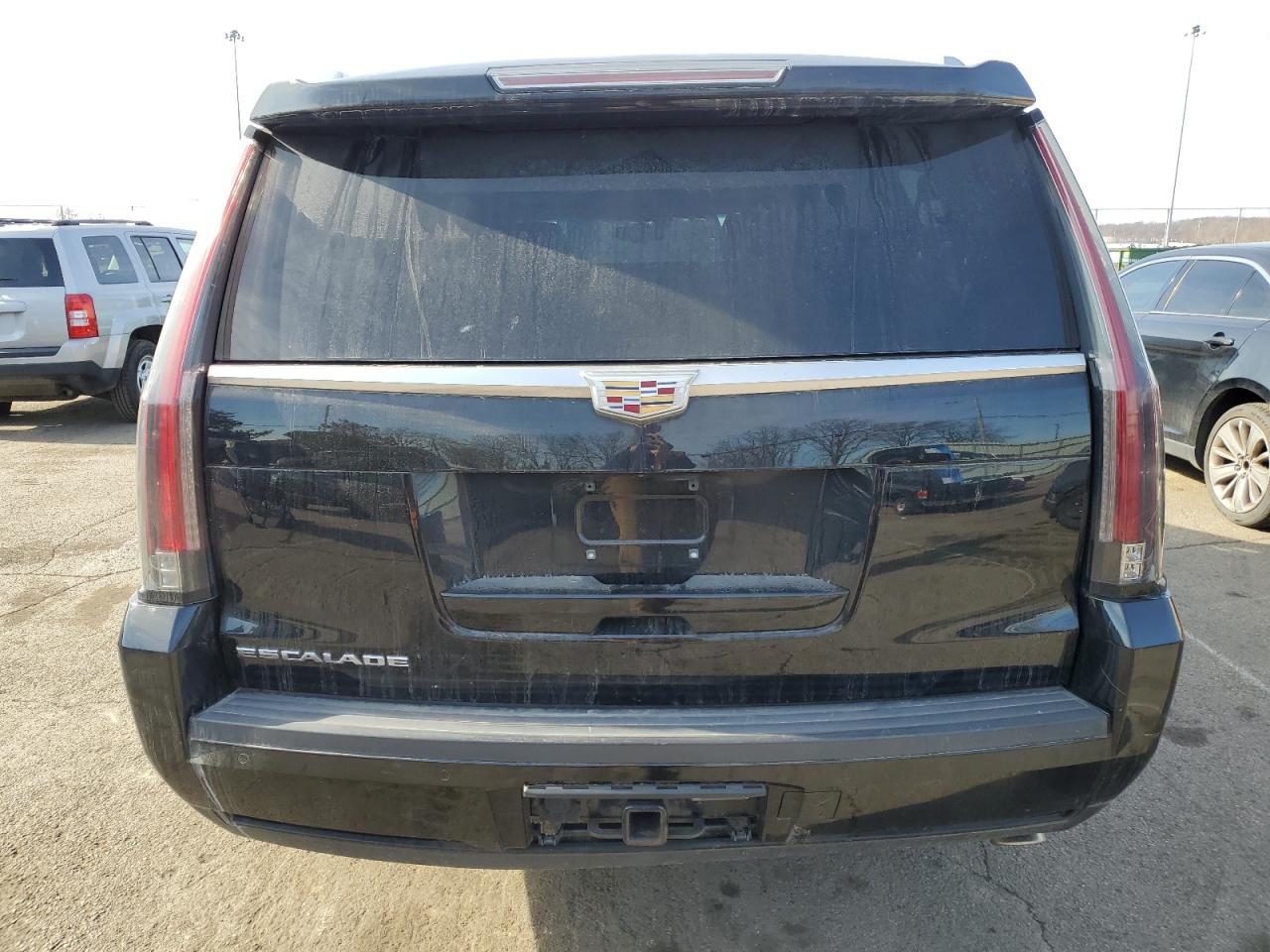 2015 Cadillac Escalade Esv Luxury VIN: 1GYS4SKJ9FR638468 Lot: 44035545