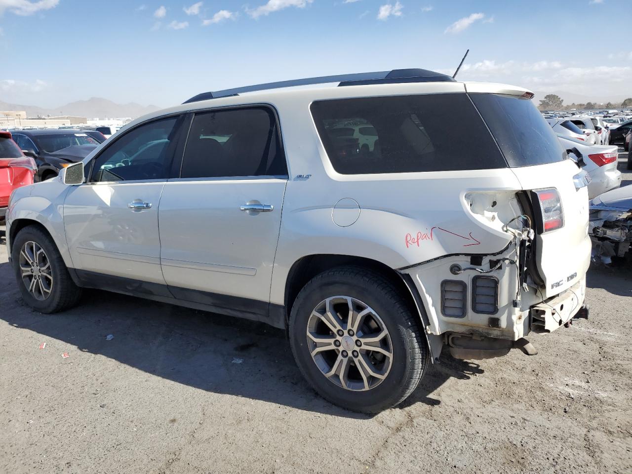 2014 GMC Acadia - Image 2
