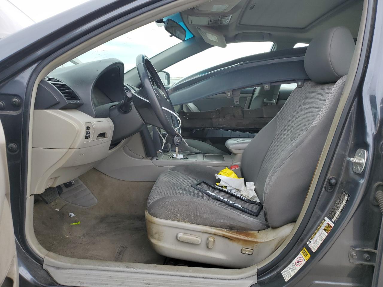 2009 Toyota Camry - Image 7