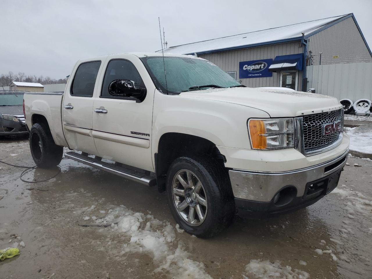 2012 GMC Sierra - Image 4