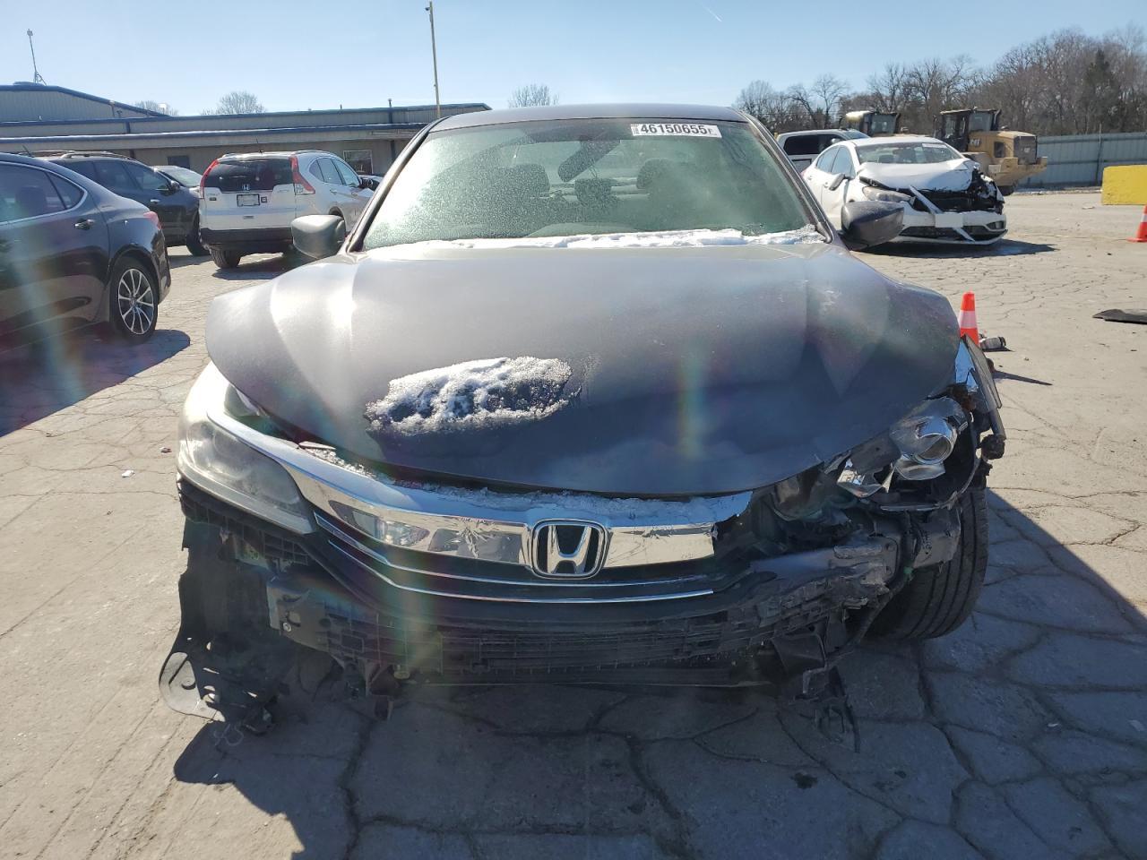 2017 Honda Accord - Image 5
