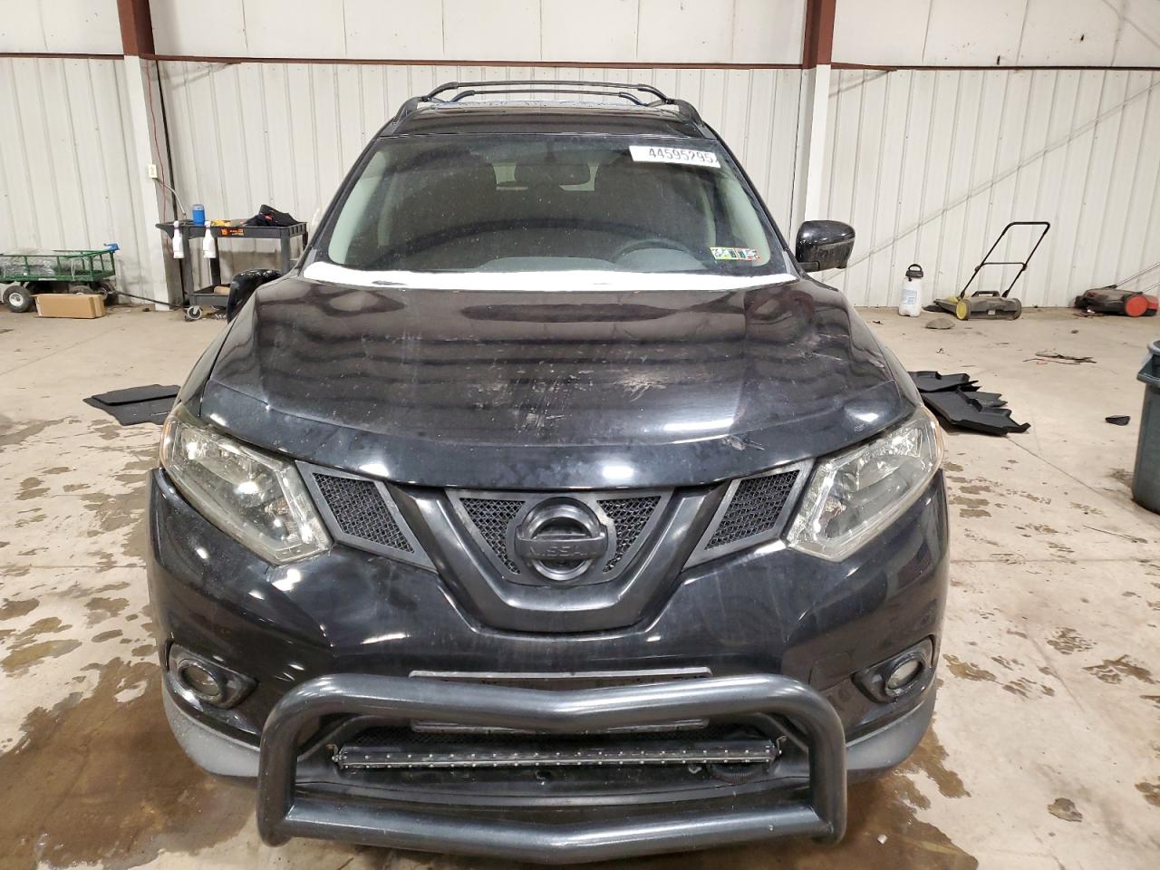 2016 Nissan Rogue - Image 5
