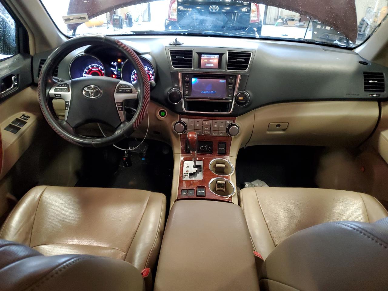 2013 Toyota Highlander - Image 8